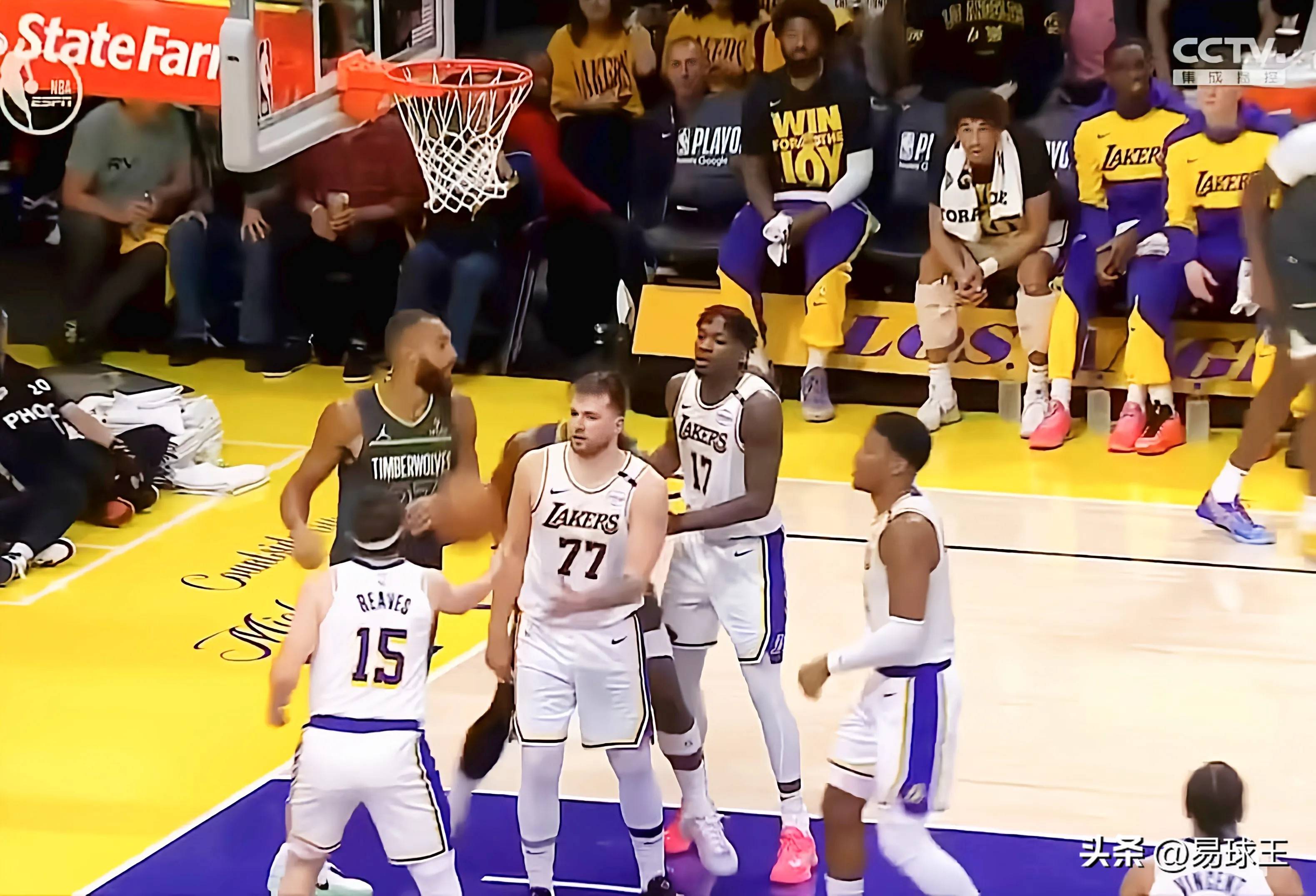 快船客场惨败爵士,客场连败 快船客场惨败爵士,客场连败