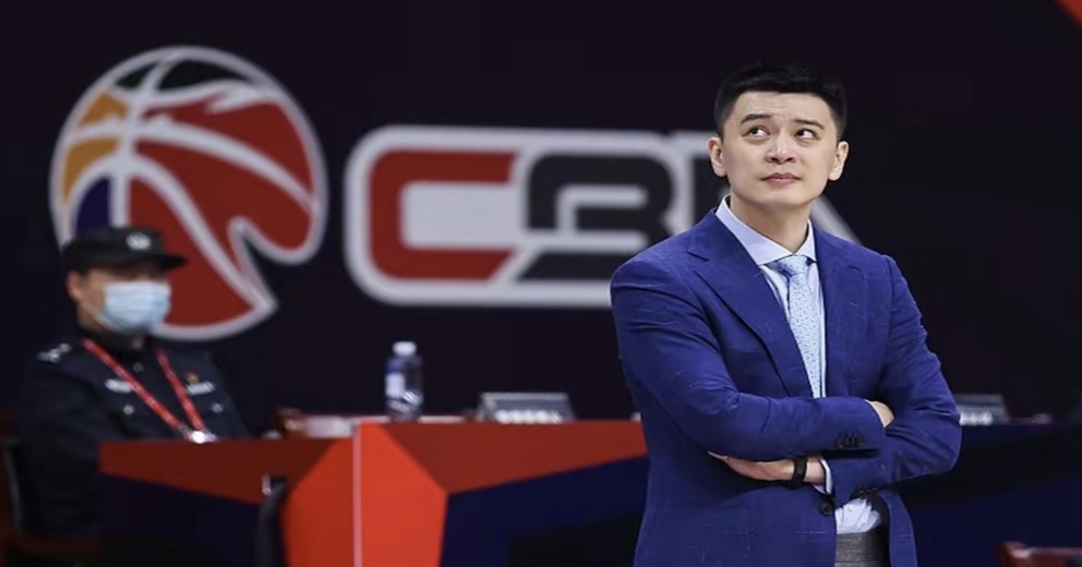 包含新疆男篮遭到逆转，错失夺冠良机的词条