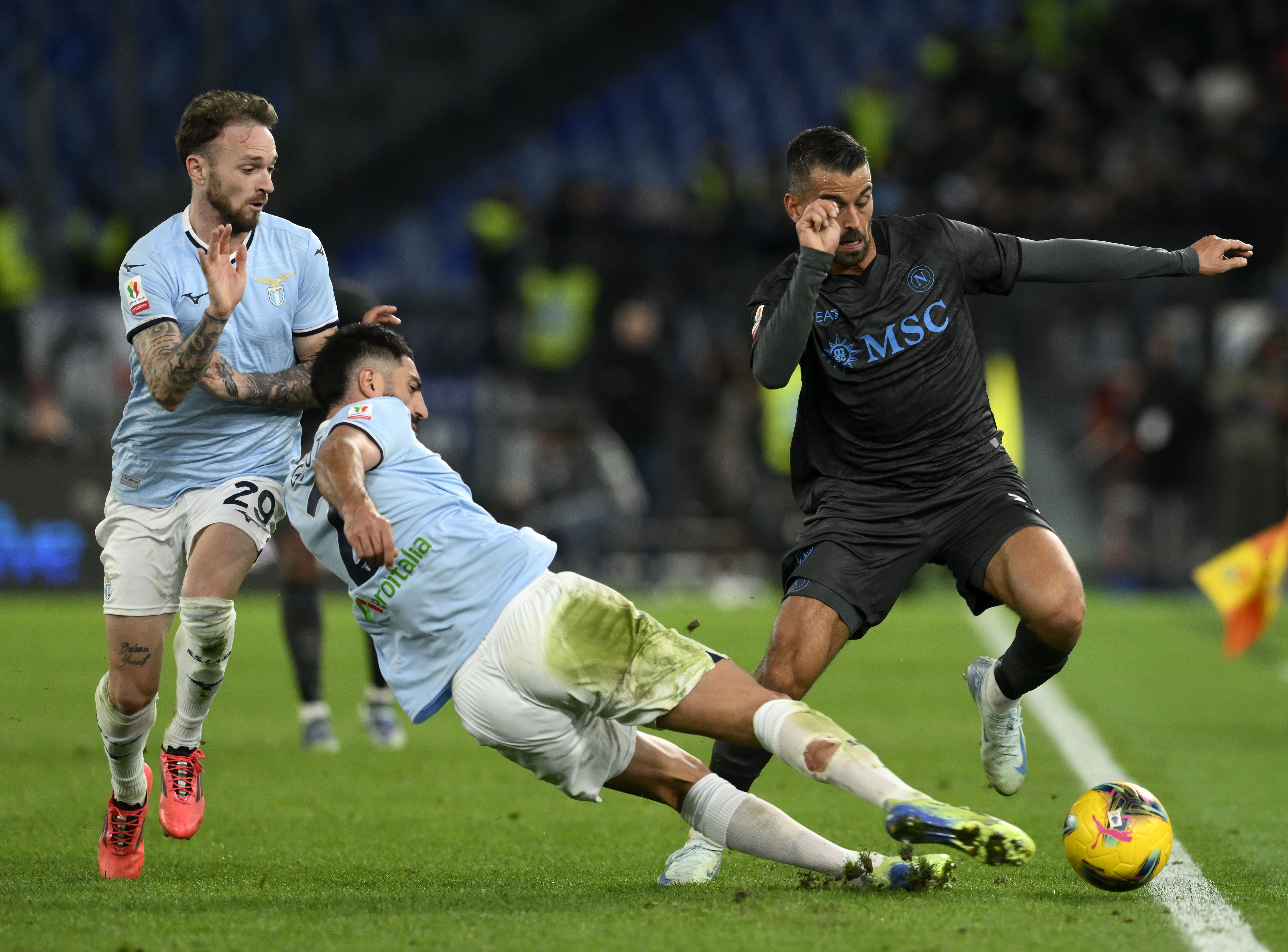 包含罗马德比:罗马主场险胜拉齐奥的词条 包含罗马德比:罗马主场险胜拉齐奥的词条